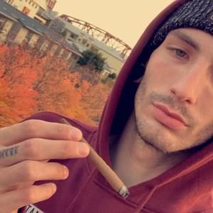 Meet your Posher, Jonathan